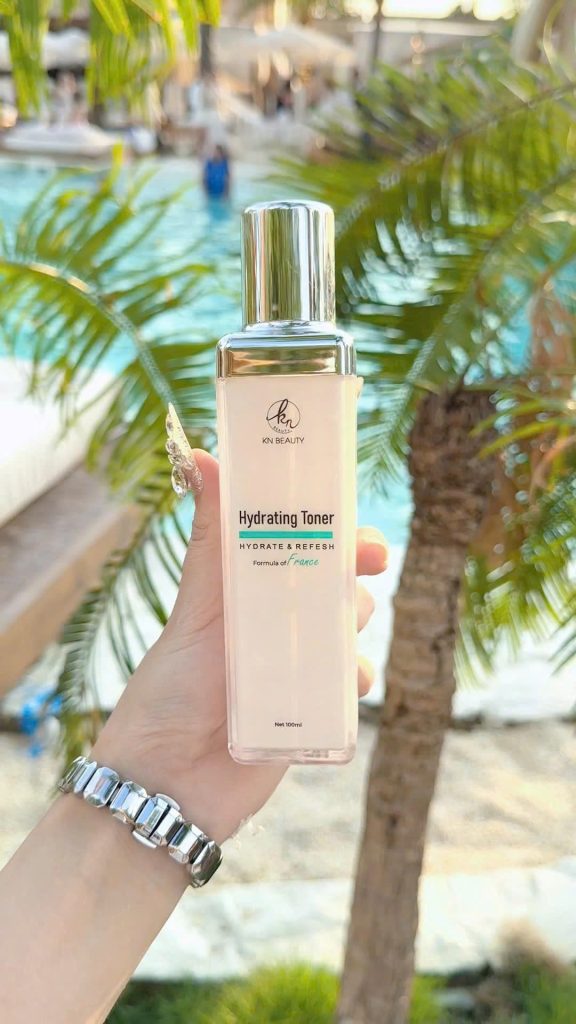 Cấp ẩm tức thì với toner KN Beauty cho làn da tươi mới
